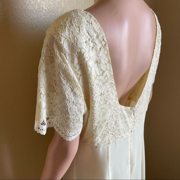 VTG Lanz of Salzburg Pale Yellow/Ivory Lace Gown Mother of the Bride Size 12 - Picture 4 of 11